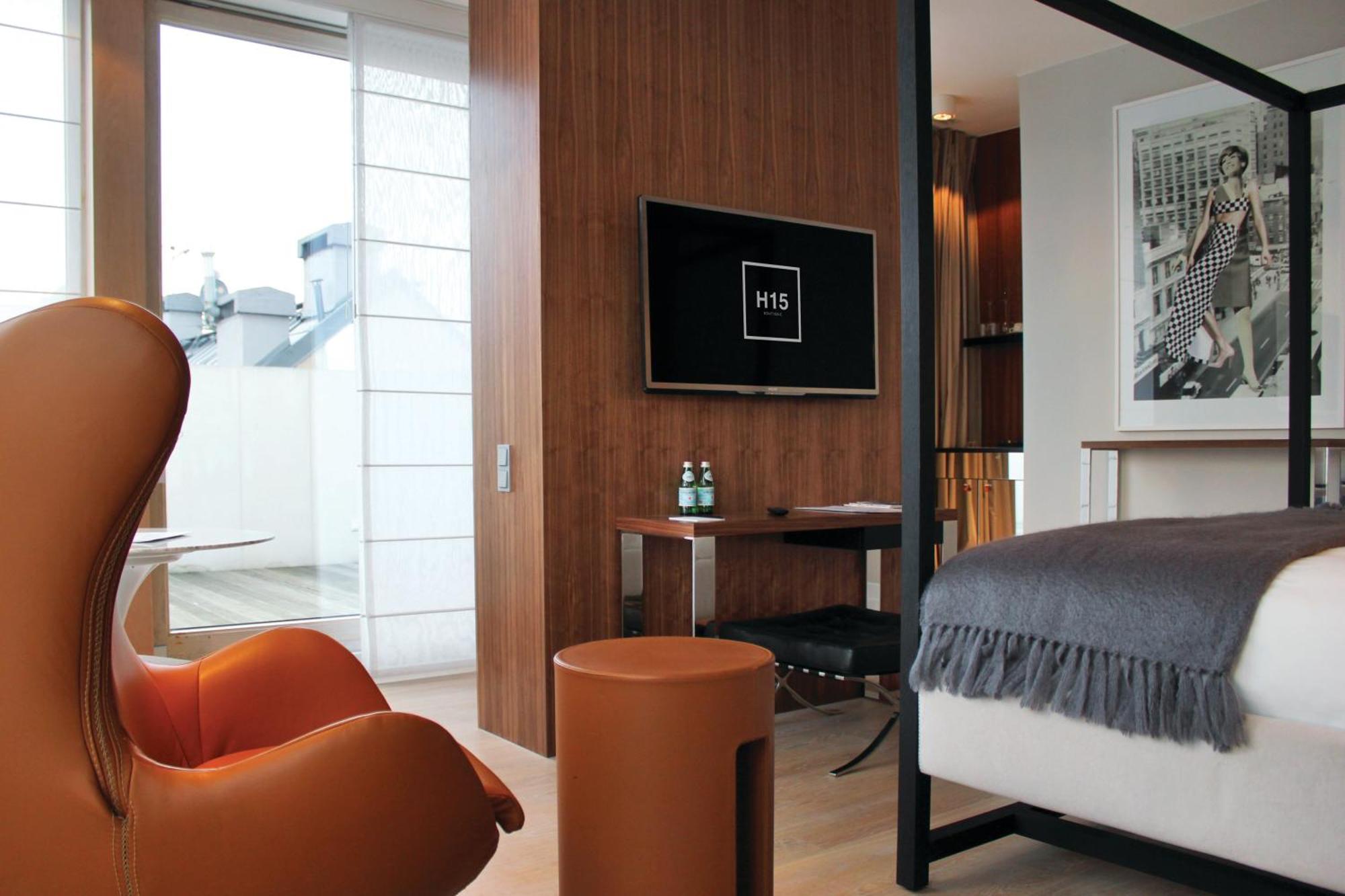 Junior Suite with Balcony